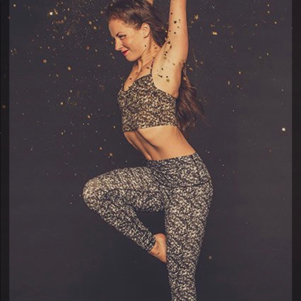 Lululemon Gold Sequin Bra size 6